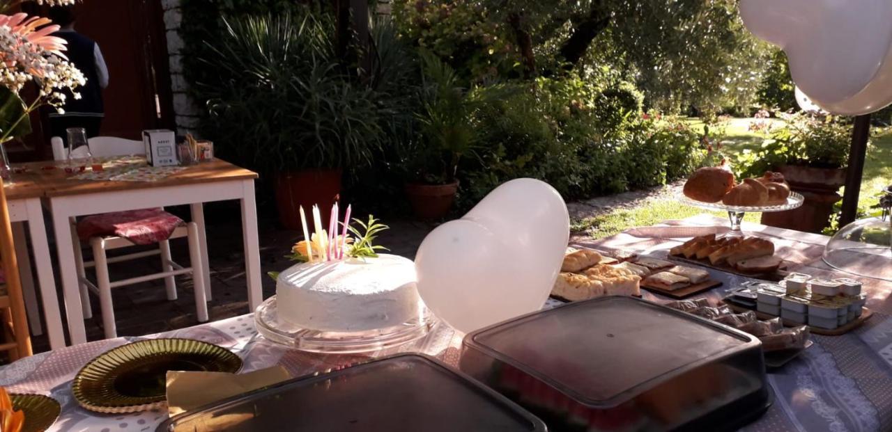 Bed and Breakfast El Rincon Del Artista Soiano Del Lago Exterior foto