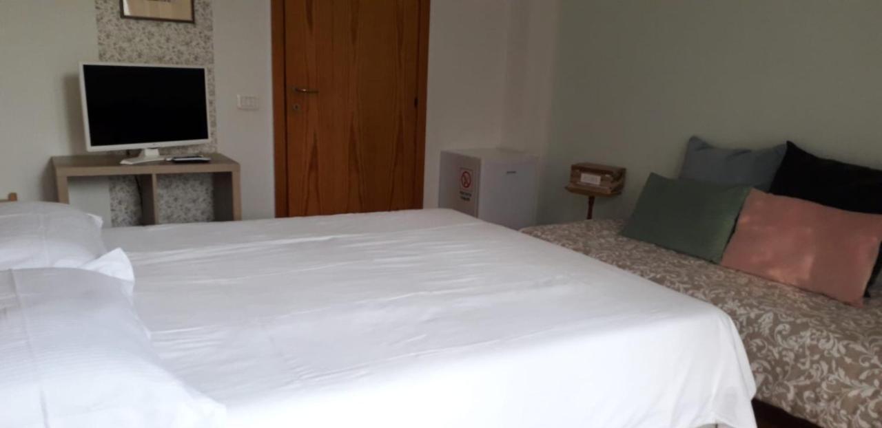 Bed and Breakfast El Rincon Del Artista Soiano Del Lago Exterior foto
