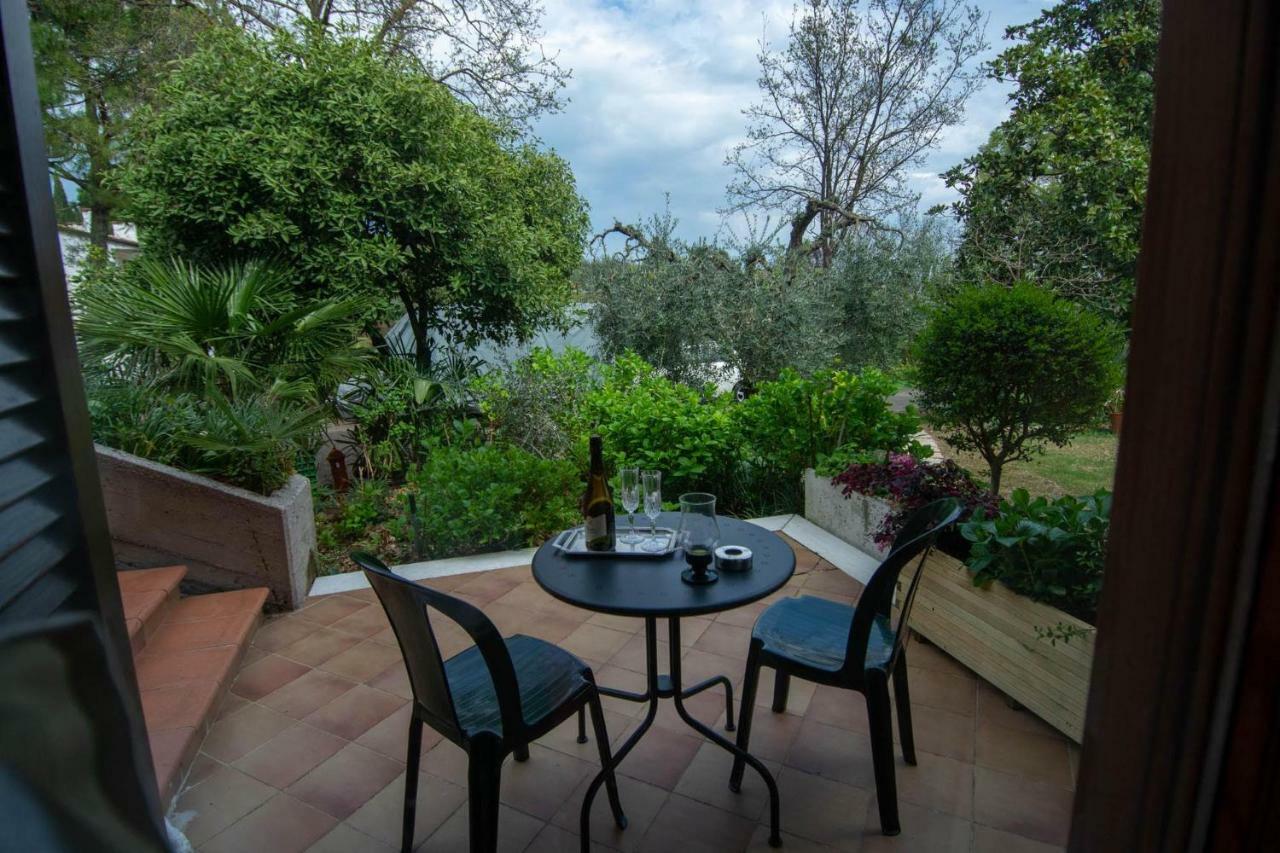 Bed and Breakfast El Rincon Del Artista Soiano Del Lago Exterior foto