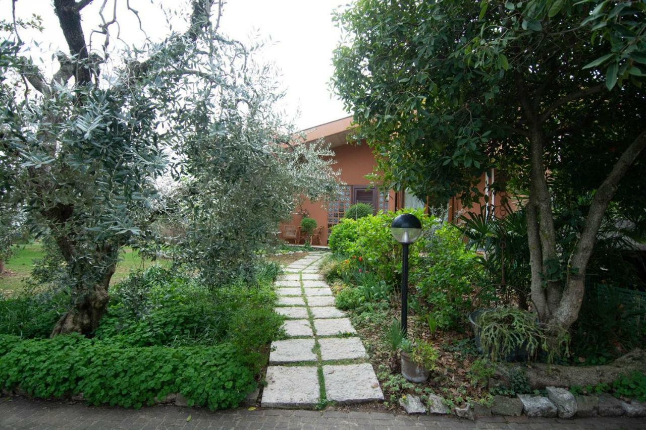 Bed and Breakfast El Rincon Del Artista Soiano Del Lago Exterior foto