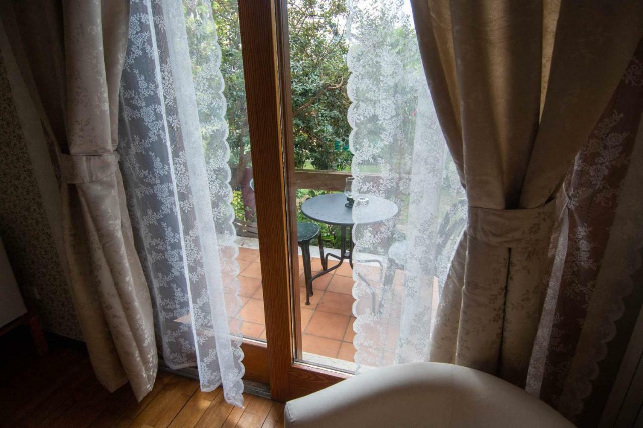 Bed and Breakfast El Rincon Del Artista Soiano Del Lago Exterior foto