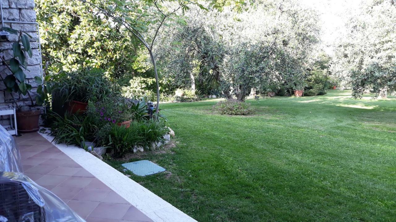 Bed and Breakfast El Rincon Del Artista Soiano Del Lago Exterior foto